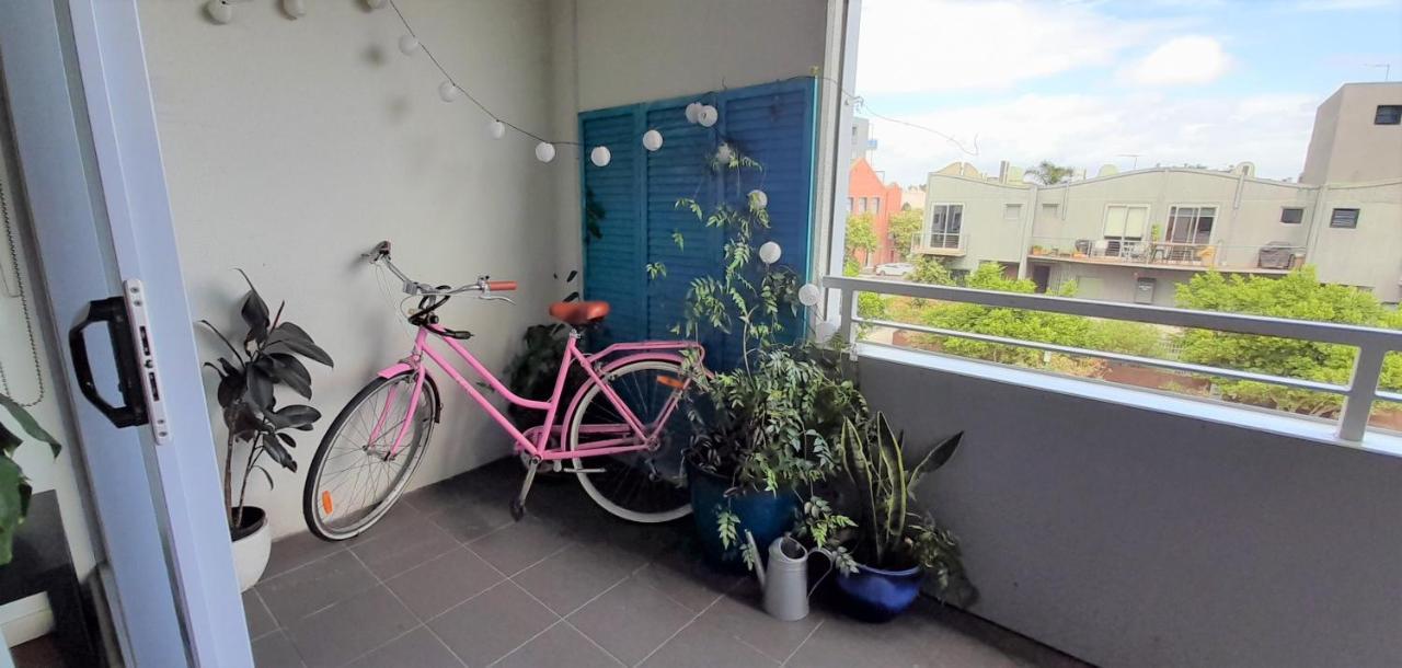 Beautiful Apartment 100Mts Near The Beach In Port Melbourne Exterior photo