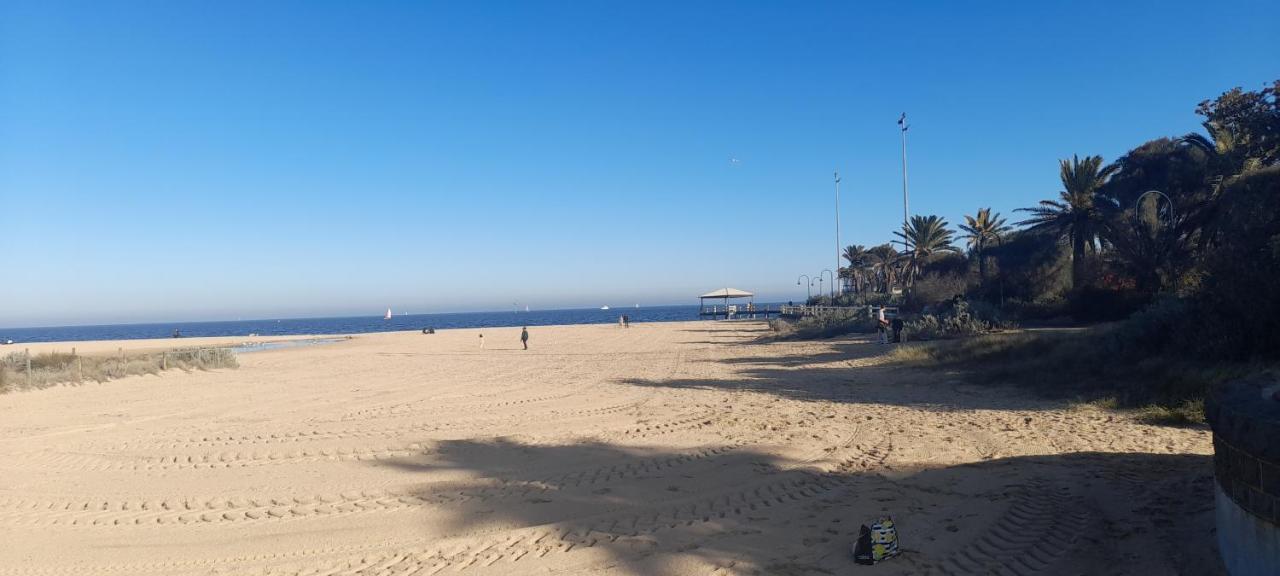 Beautiful Apartment 100Mts Near The Beach In Port Melbourne Exterior photo